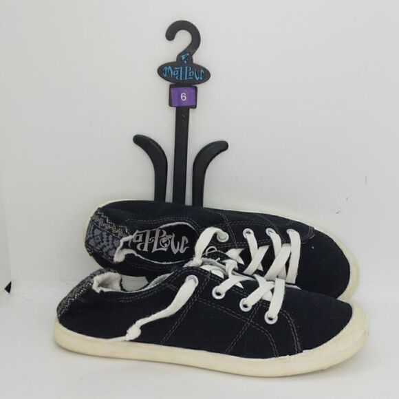 Mod Pole Womens NEW Designer Black Laceup Sneakers - sz. 6 - Picture 1 of 6